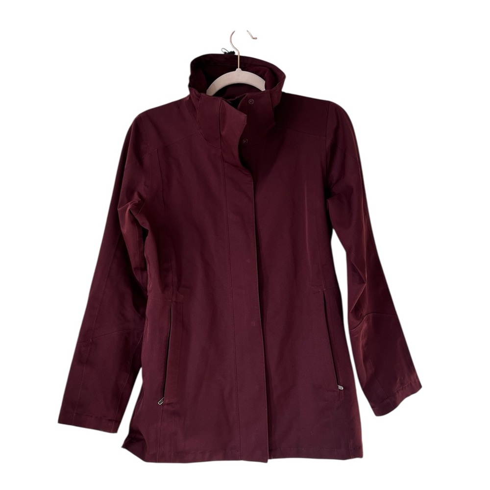 Patagonia Burgundy/Red Women’s Jacket‎ XS Fall 2012 Outdoor Coat